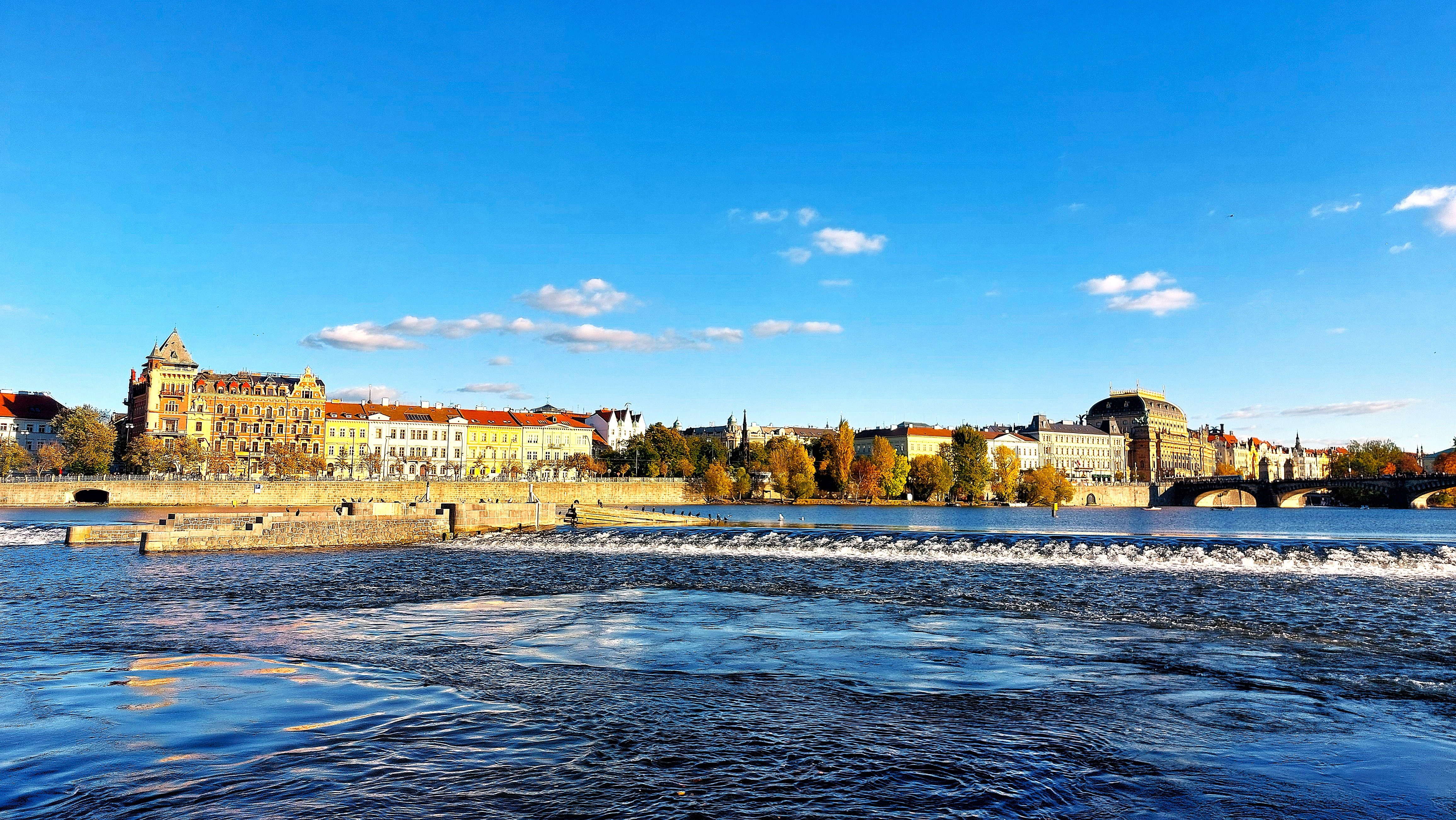 Panorama-Schifffahrt auf der Moldau